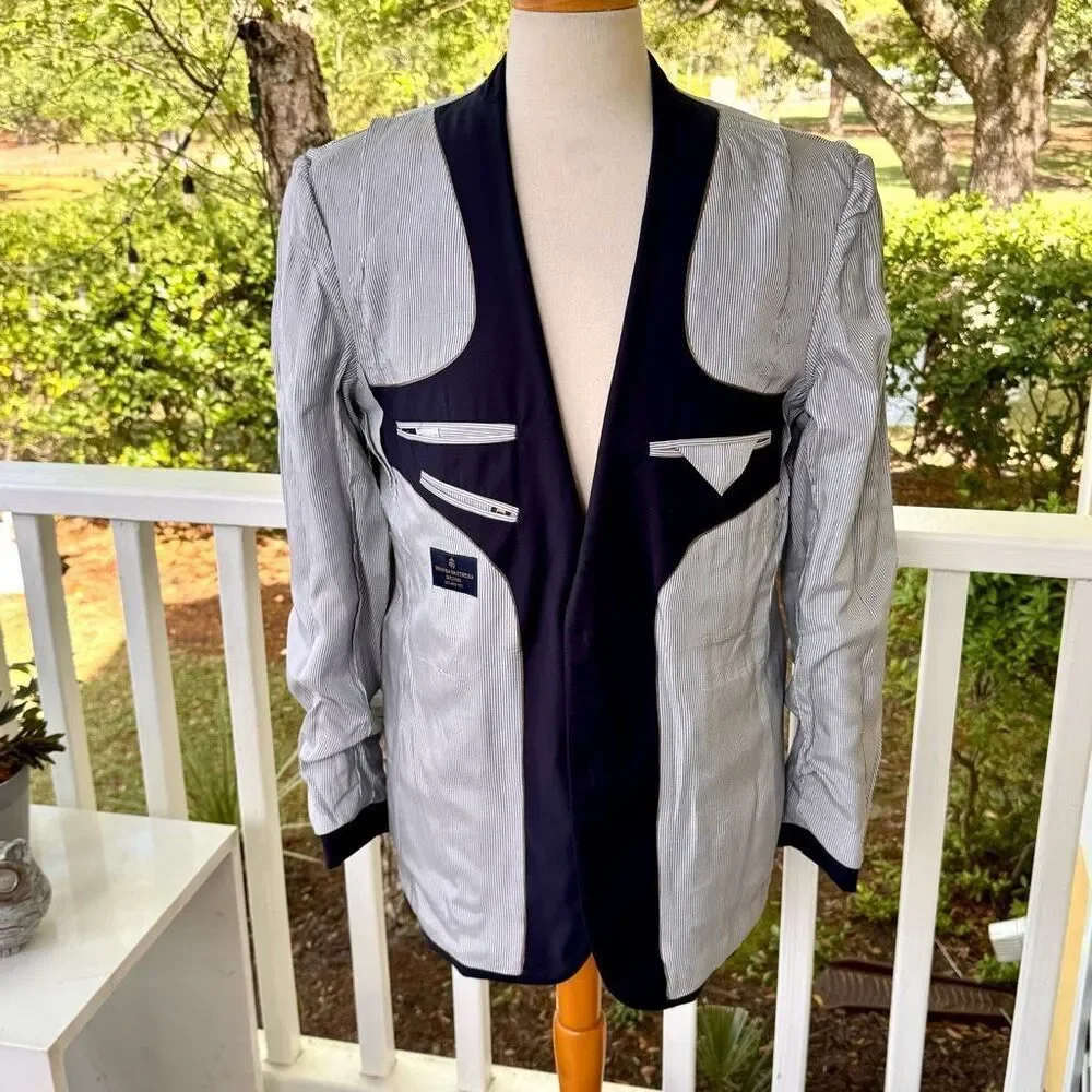Brooks Brothers Explorer Milano Fit Navy Blue 2 Button Blazer. Size 42 Long.